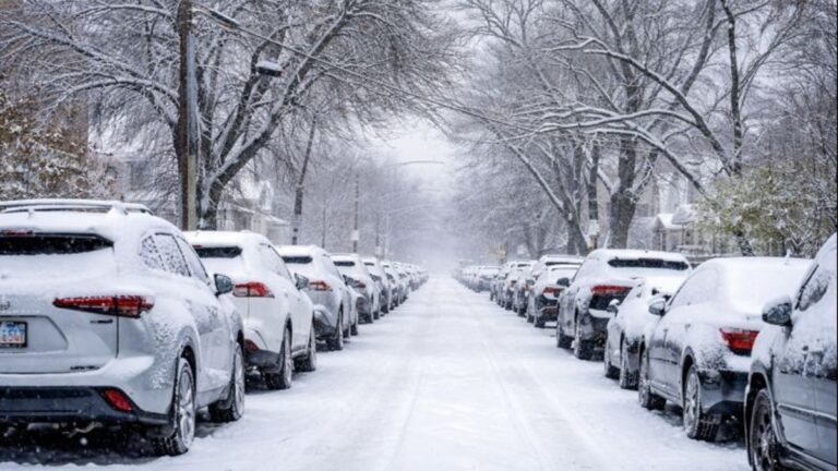 Winter Storm Warning, National Weather Service alert, winter storm update today, heavy snowfall warning, 96 inches snow forecast, 60 mph wind warning,